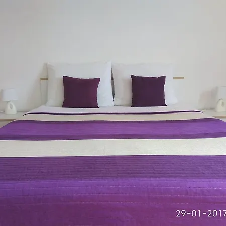 Prunus دوبروفينك